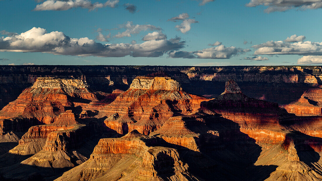 Sonnenuntergang am Grand Canyon, Arizona, USA