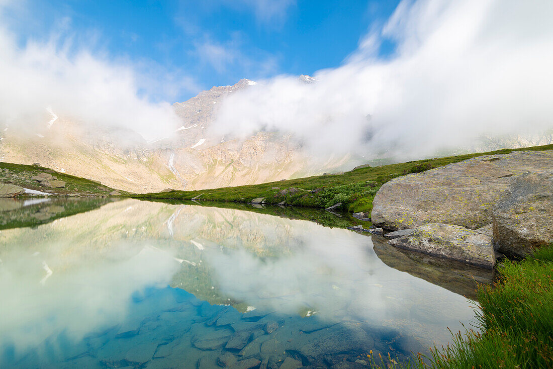 Pratorotondo lake, Valle dell Orco, Gran Paradiso National Park, Italian alps, Province of Turin, Piedmont, Italy