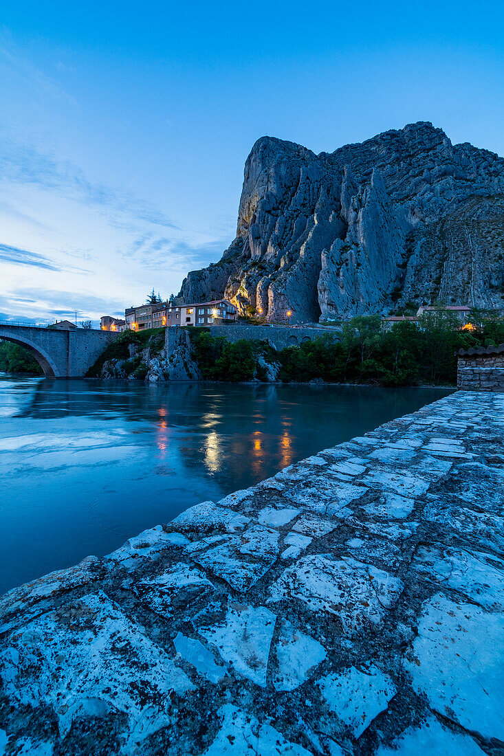 Nightscape of the rocher de la Baume in Sisteron. Sisteron, Durance valley, Provence, France, Europe.