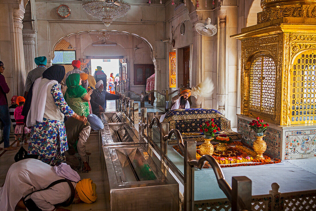 Innenraum des Goldenen Tempels, Amritsar, Punjab, Indien