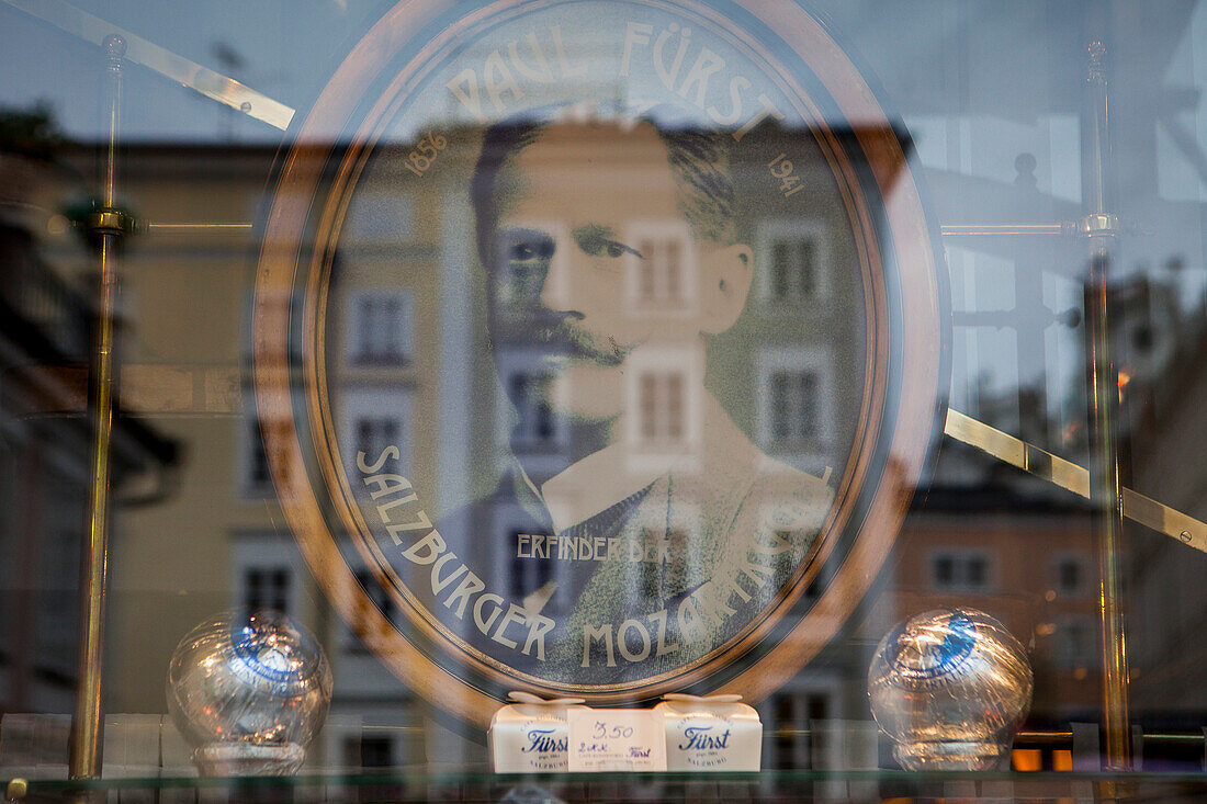 Café Konditorei Fürst, showcase, photo of Paul Fürst creator of the Mozart´s candy balls, Brodgasse 13, Salzburg, Austria