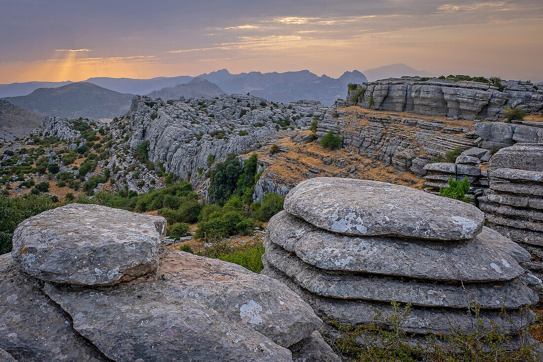 El Torcal de Antequera, Sierra del Torcal, Antequera, Málaga, Andalusia, Spain. Karstic rock formations