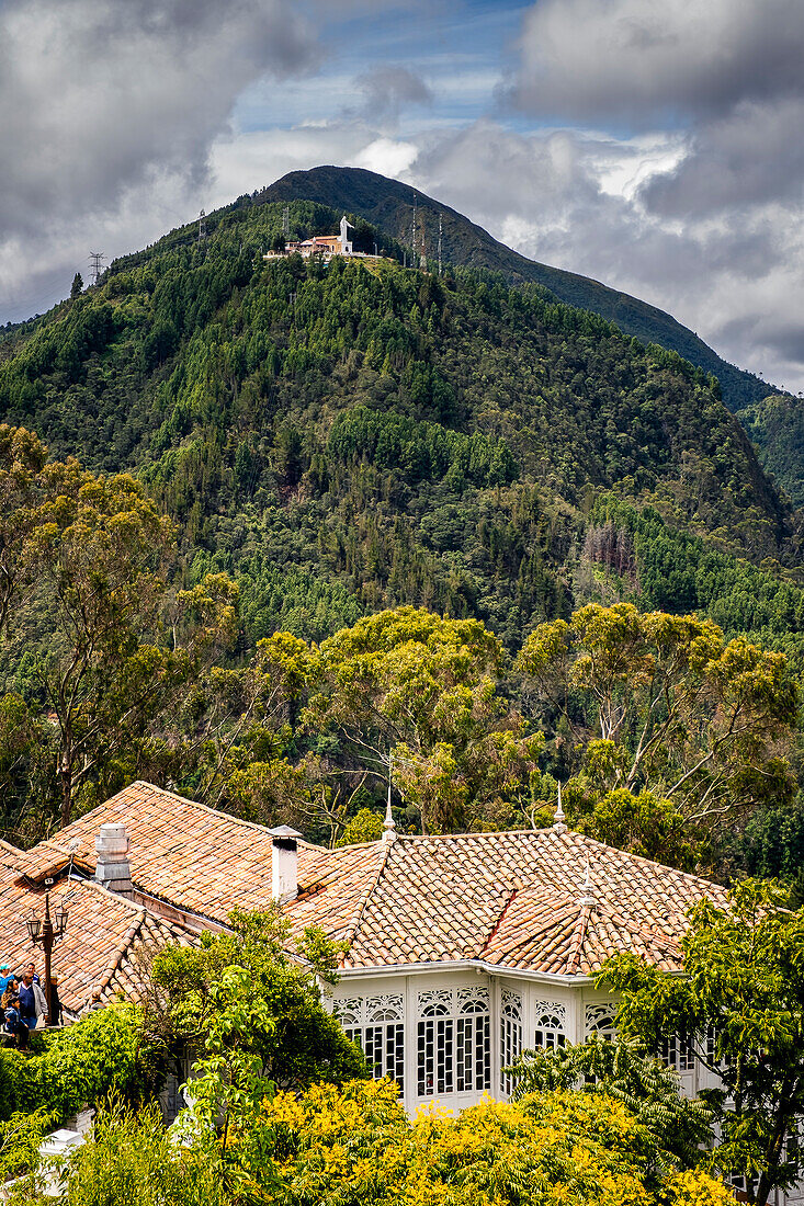 Cerro de Guadalupe, vom Cerro de Monserrate aus, Bogota, Kolumbien