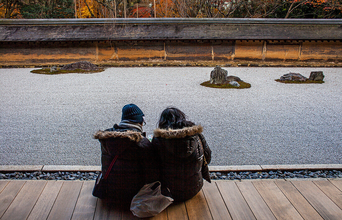 Zen-Garten im Ryoanji-Tempel, UNESCO-Weltkulturerbe, Kyoto, Japan