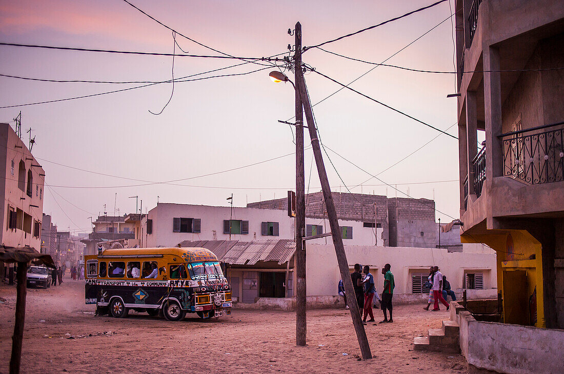 Street scene, medina quarter, Dakar, Senegal