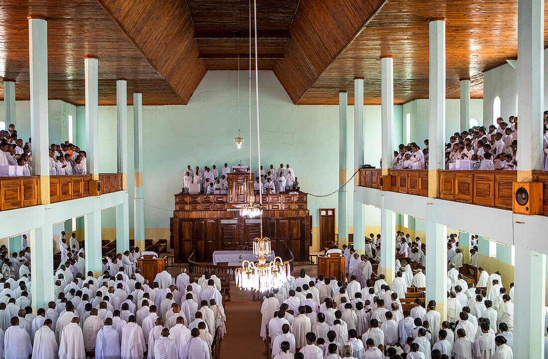 Followers of the Christian sect of Fifohazana, sunday mass, Soatanana village, Madagascar