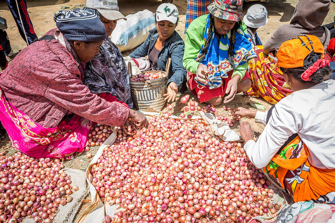 Onions stand, food market, Fianarantsoa city, Madagascar