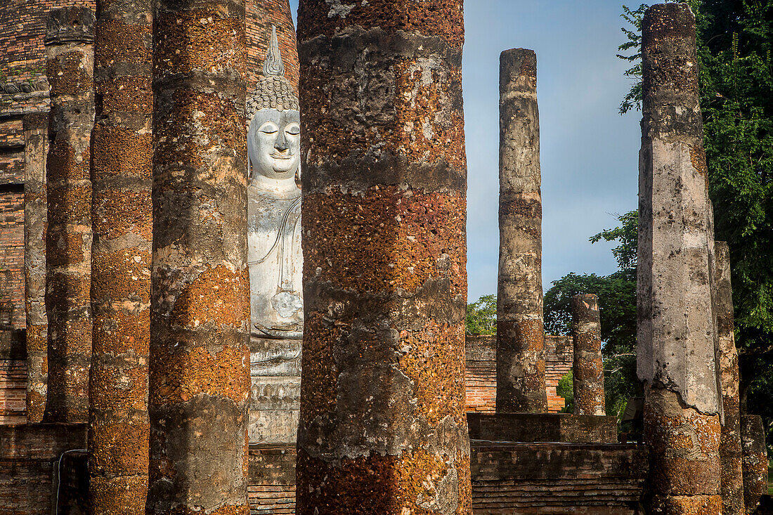 Wat Sa Si, im Historischen Park von Sukhothai, Sukhothai, Thailand