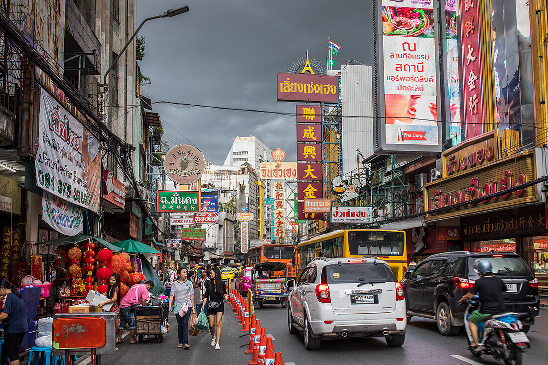 Yaowarat Straße, Chinatown, Bangkok, Thailand