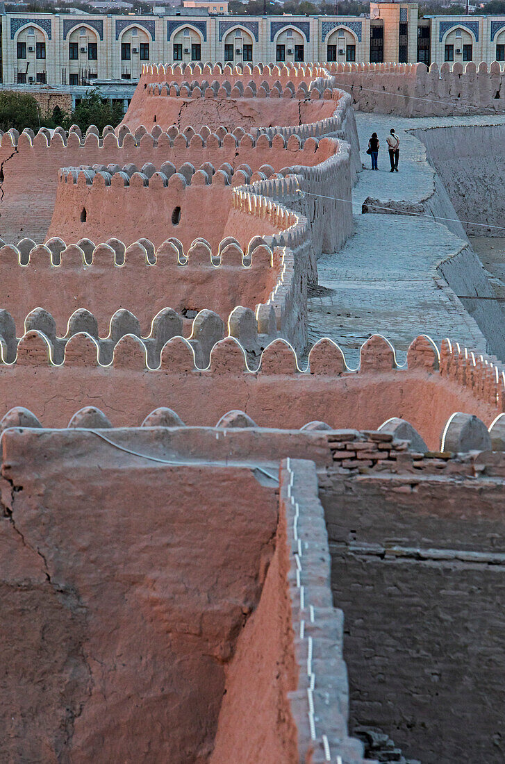 Stadtmauer von Ichon-Qala oder alte Stadt, Chiwa, Usbekistan