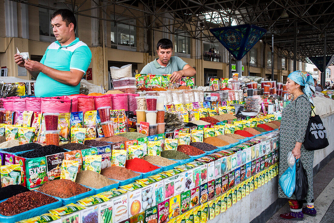 Spice shop, Siob Bazaar, Samarkand, Uzbekistan