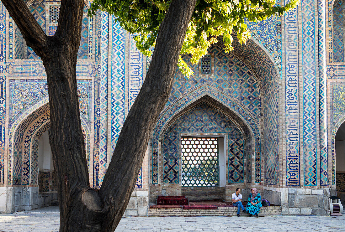 Courtyard of Tilla-Kari Madrasa, Registan, Samarkand, Uzbekistan