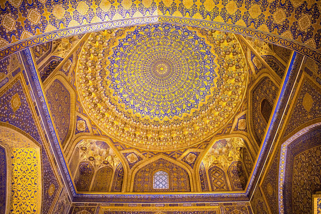 Ceiling of mosque, in Tilla-Kari Madrasa, Registan, Samarkand, Uzbekistan