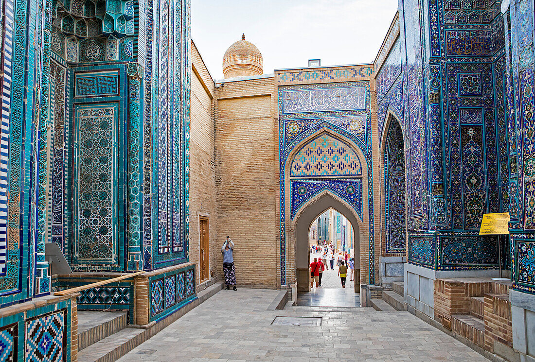 Tuman Aqa and Qutlugh Ata mausoleum, Shah-i-Zinda complex, Samarkand, Uzbekistan
