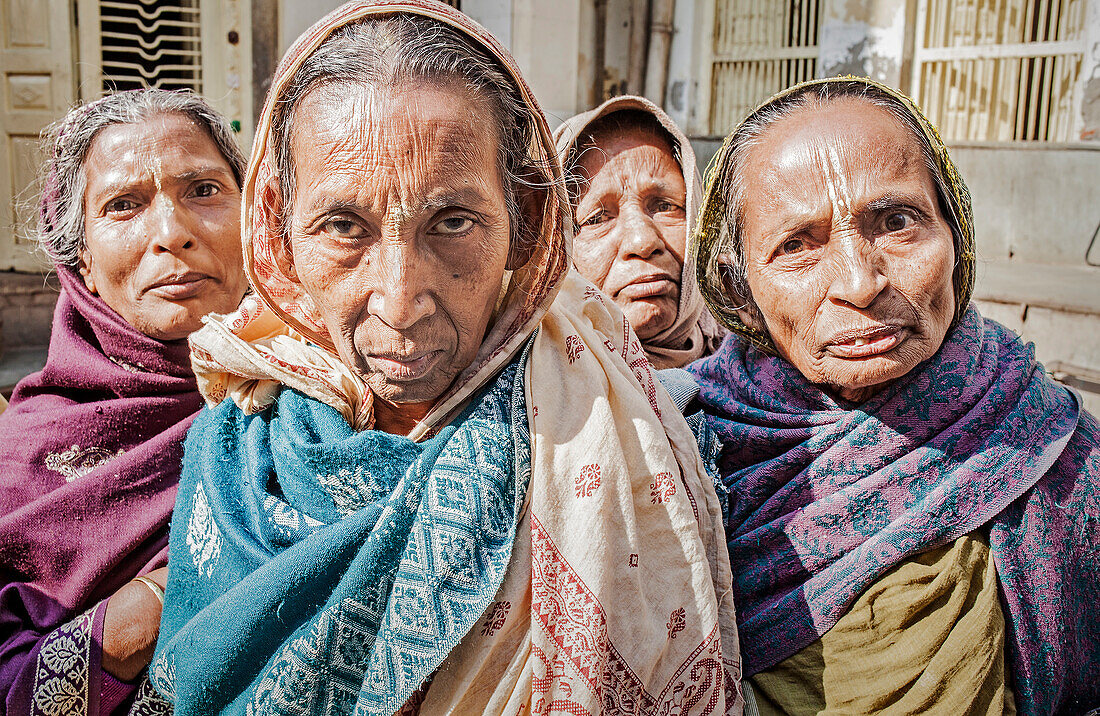 Group of widows begging, Vrindavan, Mathura district, India
