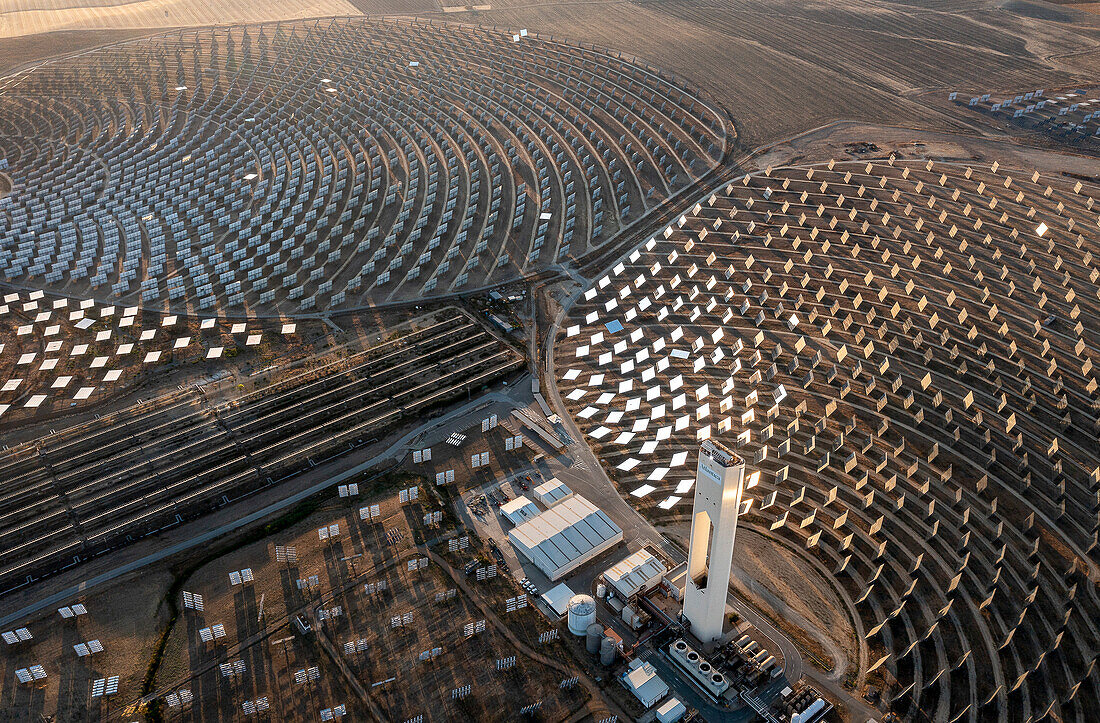 Electric plant. The world's first commercial concentrating solar power towers in Sanlucar la Mayor, near Seville, Spain