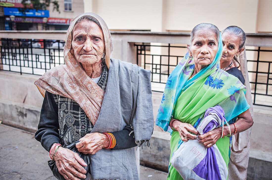 widows begging, Vrindavan, Mathura district, India