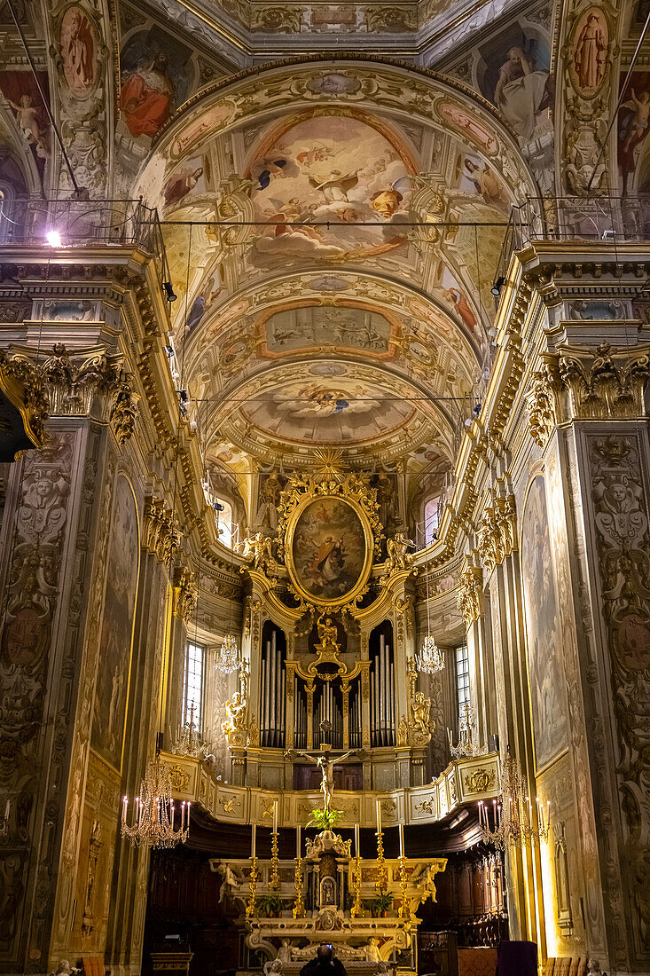 View of the interior of the medieval church of San Biagio in Finalborgo. Finalborgo, Finale Ligure, Savona province, Ponente Riviera, Liguria, Italy, Europe.