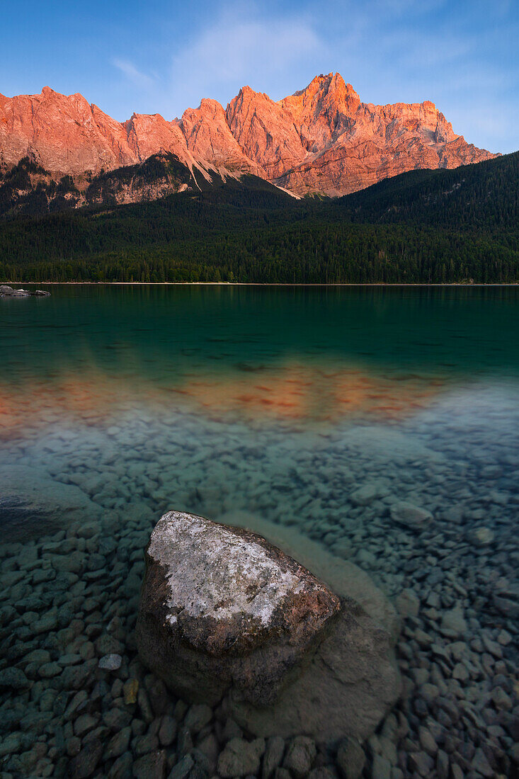 Eibsee and Zugspitze at sunset during summer, Garmish Partenkirchen, Bavaria, Germany, Deutschland, Western europe