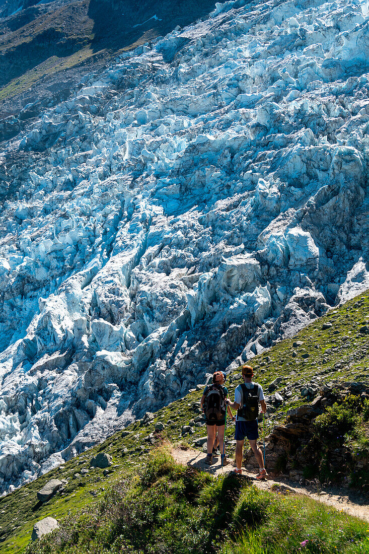 Route zu La (the) Jonction, Bossons-Gletscher, Chamonix, Frankreich