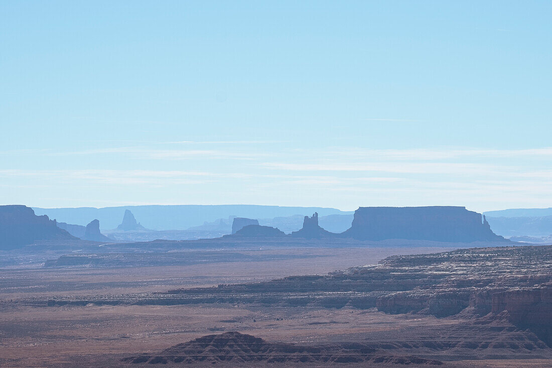 USA, Utah: the Monument Valley from Muley Point overlook