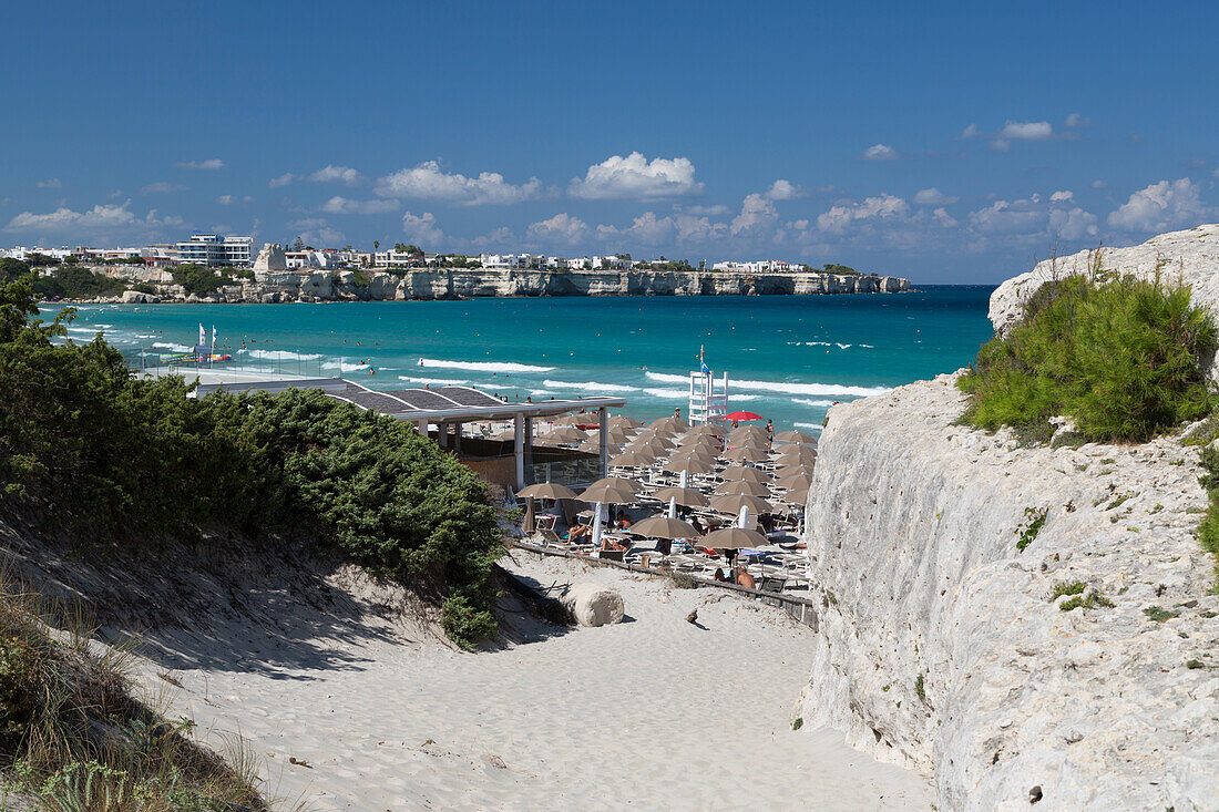 Strand Torre dell Orso, Melendugno, Bezirk Lecce, Apulien, Italien