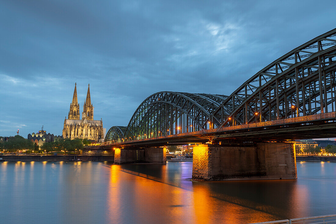 Cologne Cathedral and Hohenzollern Bridge on River Rhine, Rheinauharbour, Cologne, North Rhine Westphalia, Germany