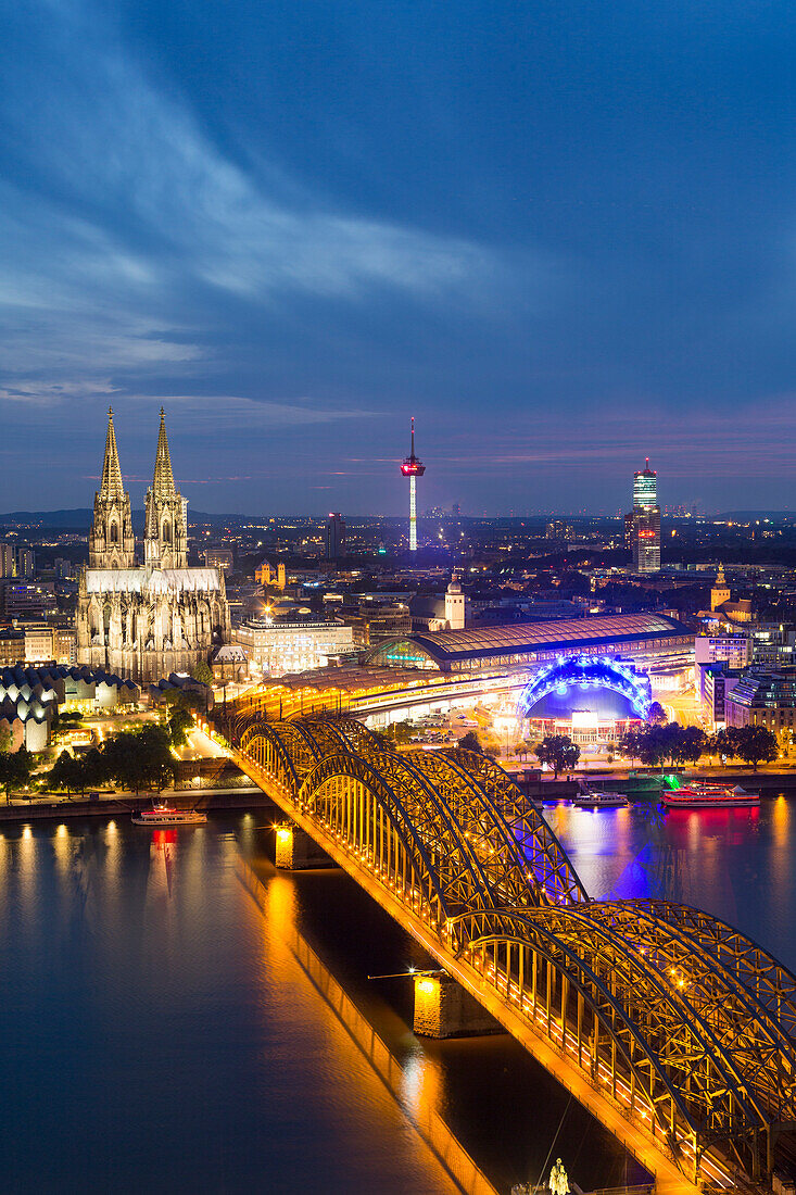 Cologne Cathedral, River Rhine and Hohenzollern Bridge, Cologne, North Rhine Westphalia, Germany