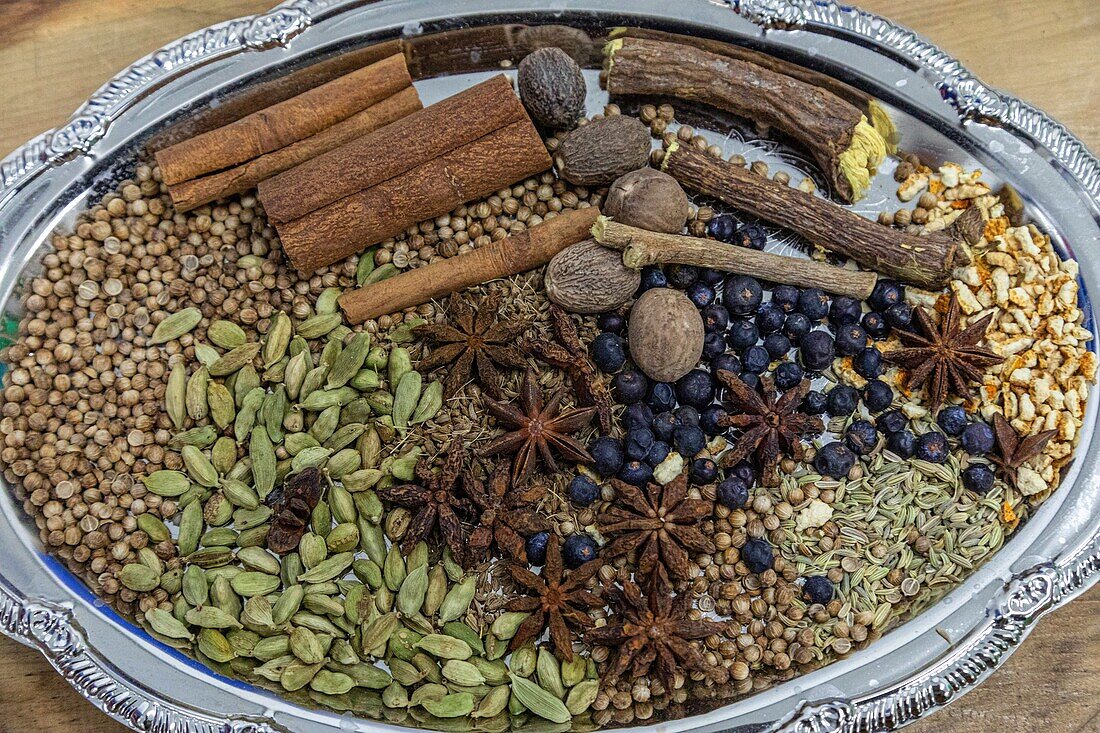 The different herbs and spices used for flavoring the alcohols from the fils du roy distillery (nutmeg, cinnamon, cardamon, pepper, licorice, juniper, anise, fennel seeds), petit-paquetville, new brunswick, canada, north america