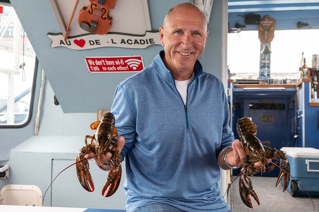 Porträt von Capitaineron Leblanc, das geheime Leben des Hummers und Besichtigung der Bucht von Shediac, Hummerhauptstadt der Welt, new brunswick, kanada, nordamerika