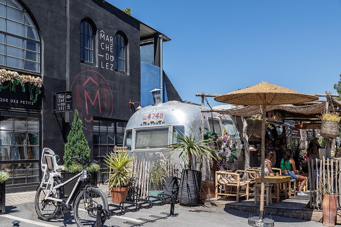 Lez market, trendiger und künstlerischer Markt mit Food Trucks, montpellier, herault, occitanie, frankreich