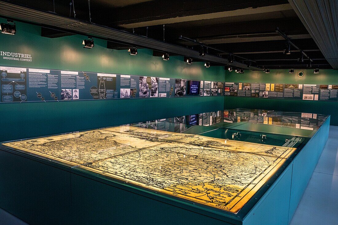 Ausstellungsraum des fakultäts bohin und der geschichte der industriellen eisenmetallurgie, fabrik der manufaktur bohin, lebender wintergarten der nadel und des stifts, saint-sulpice-sur-risle, orne (61), frankreich