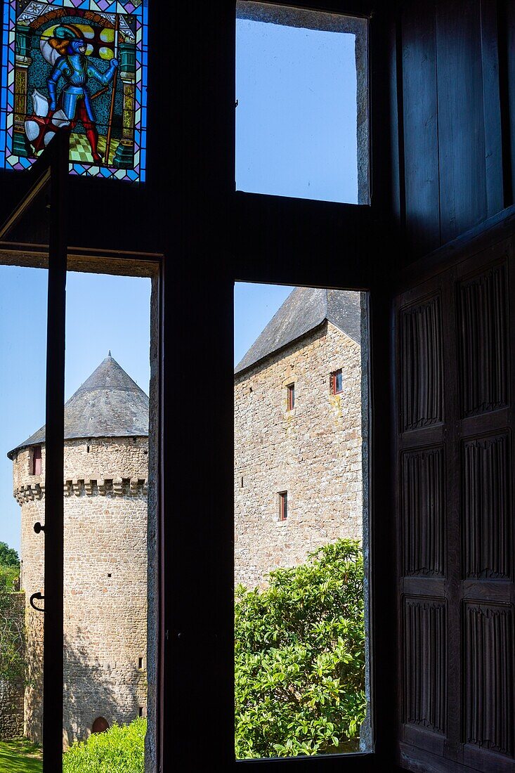 Fortified castle of lassay, (53) mayenne, pays de la loire