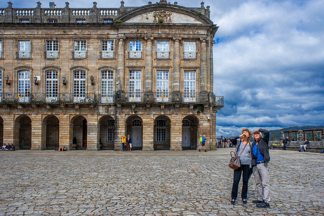 Pazo de Raxoi aka Palacio de Rajoy neoclassical palace on Praza do Obradoiro, Santiago de Compostela, Galicia, Spain, Europe