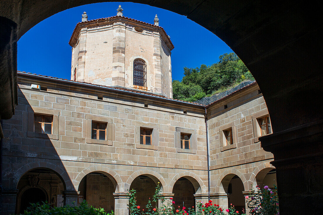 Kloster Santo Toribio de Liebana. Region Liébana, Picos de Europa, Kantabrien, Spanien, Europa