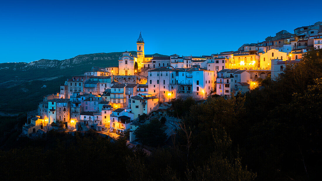Colledimezzo. Europe, Italy, Abruzzo, Chieti province, Colledimezzo