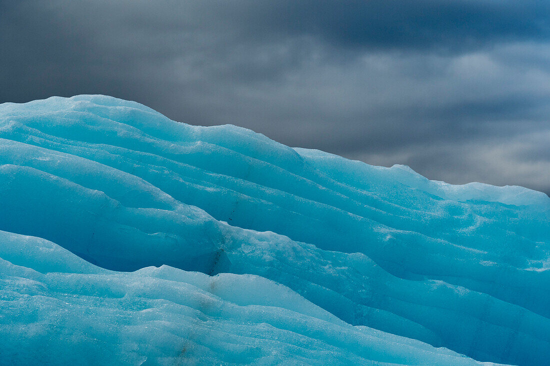Detail of an iceberg at Krossfjorden. Spitsbergen, Svalbard, Norway