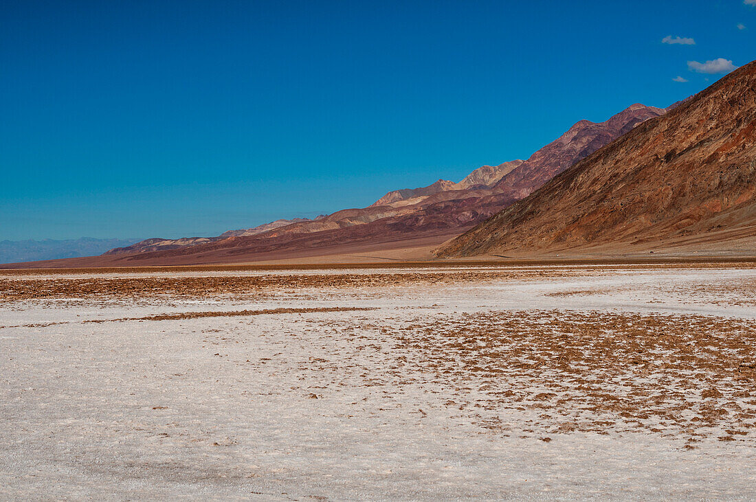 The salt pan of Badwater Basin. Death Valley National Park, California, USA.