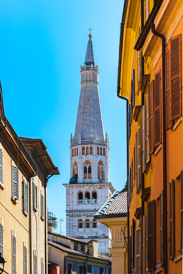 Ghirlandina tower, Modena, Emilia Romagna, Italy