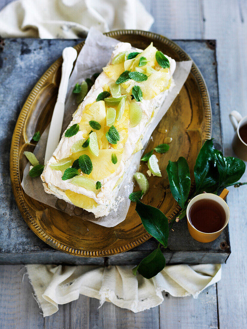 Pineapple meringue