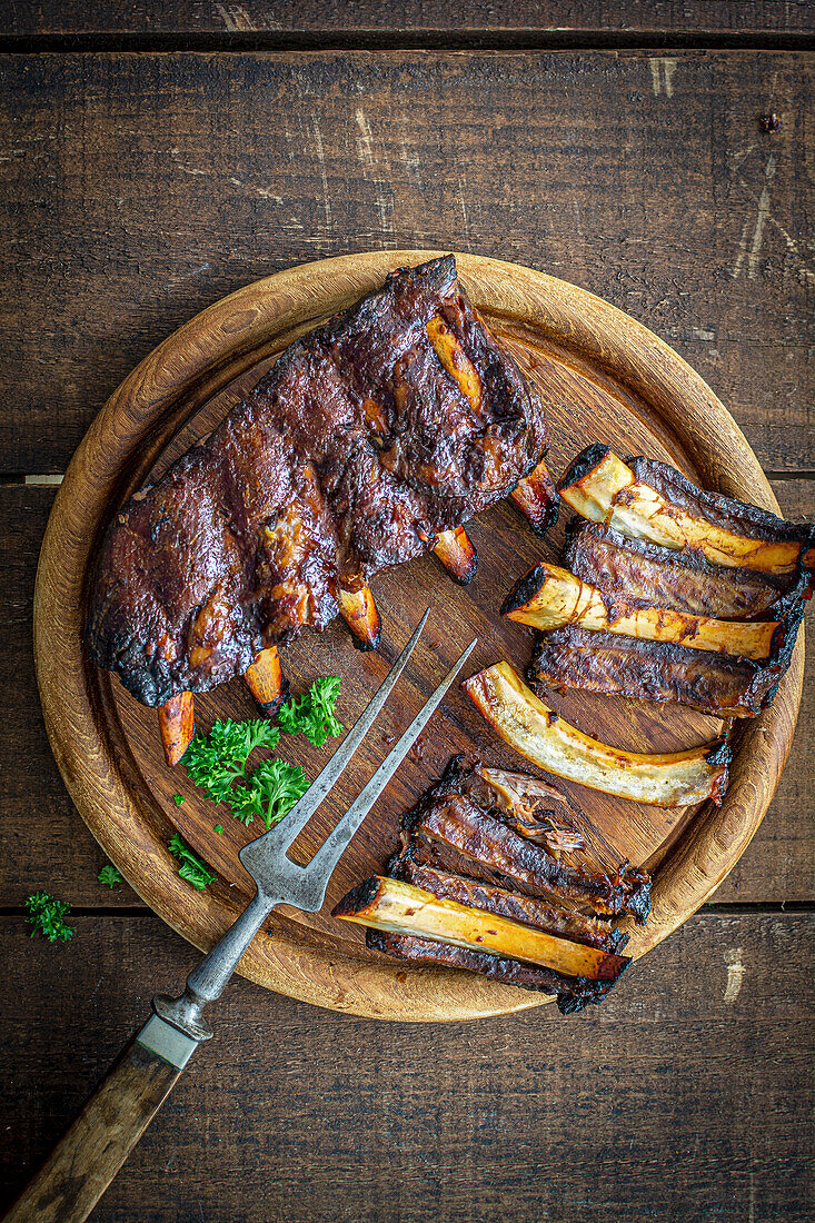 Grilled spare ribs