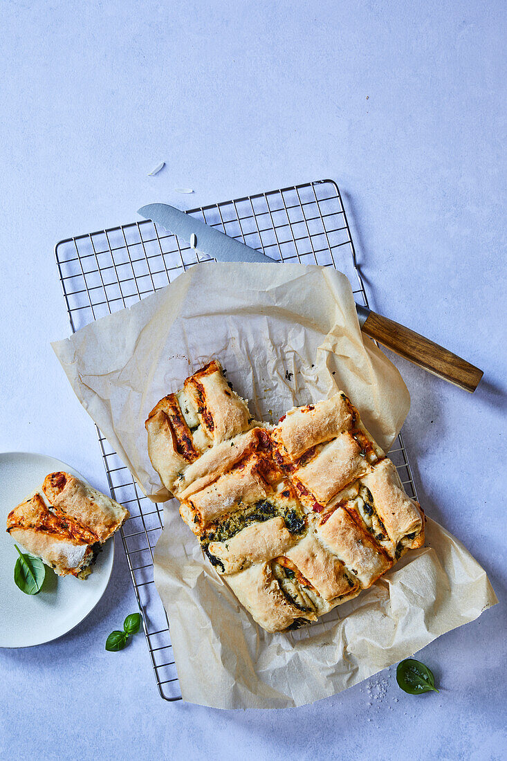 Zupfbrot mit Pesto