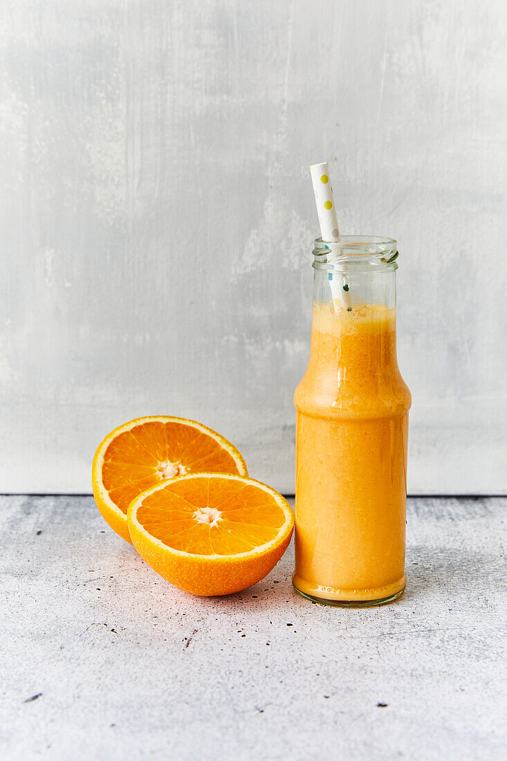 Carrot and orange smoothies