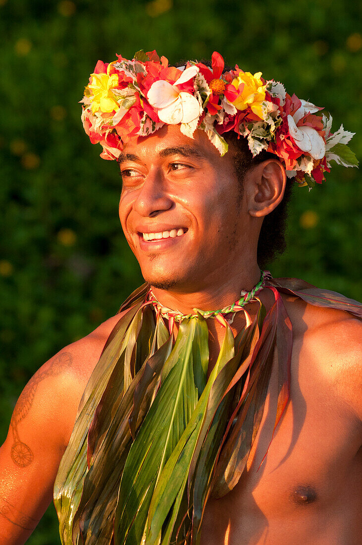 Solo Bale, Fire Dance performer at Shangri-La Resort, Coral Coast, Viti Levu Island, Fiji.
