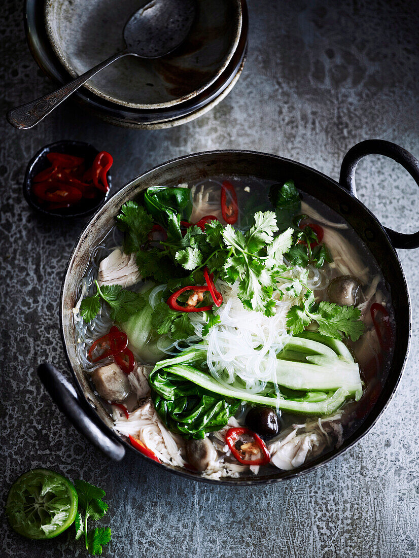 Chicken hot and sour soup