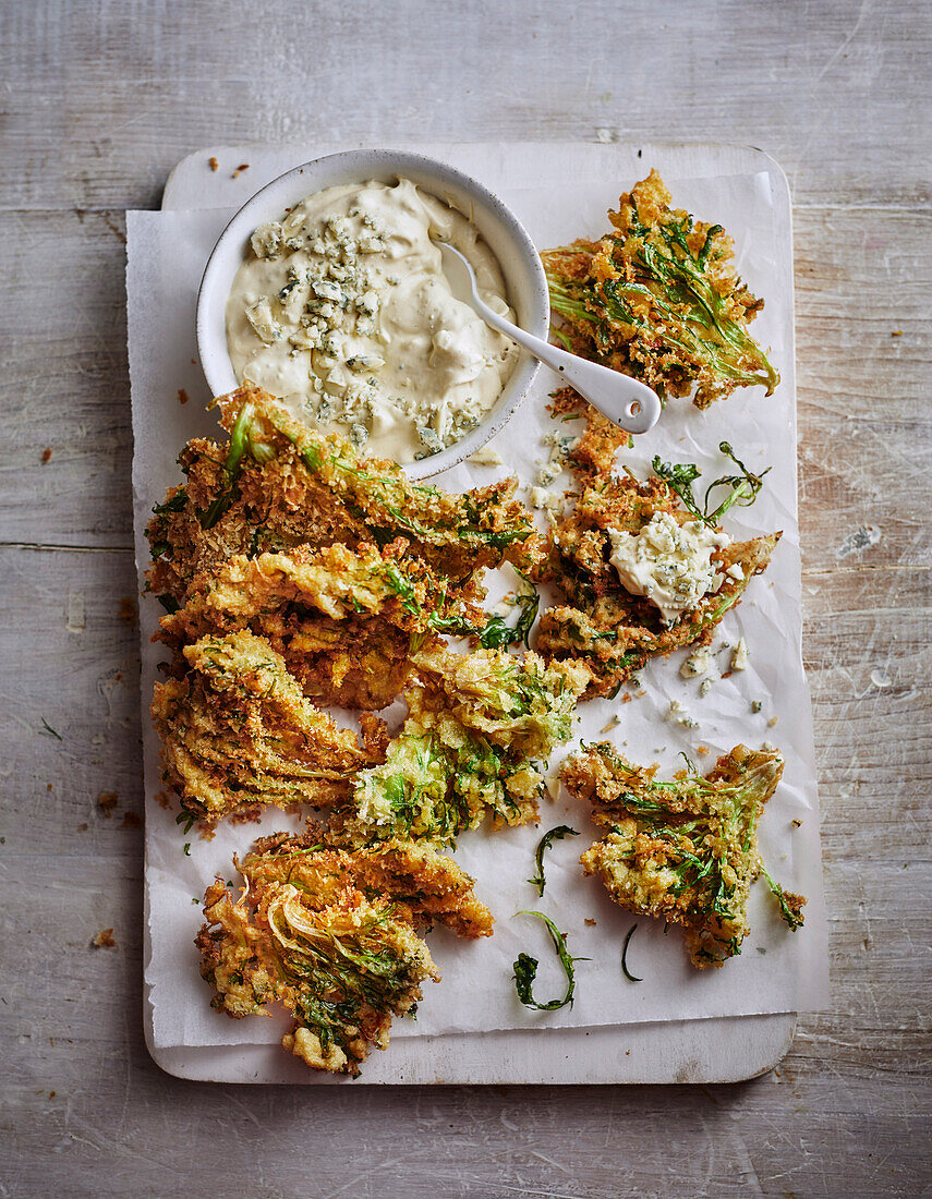 Crumbed endive with blue cheese sauce