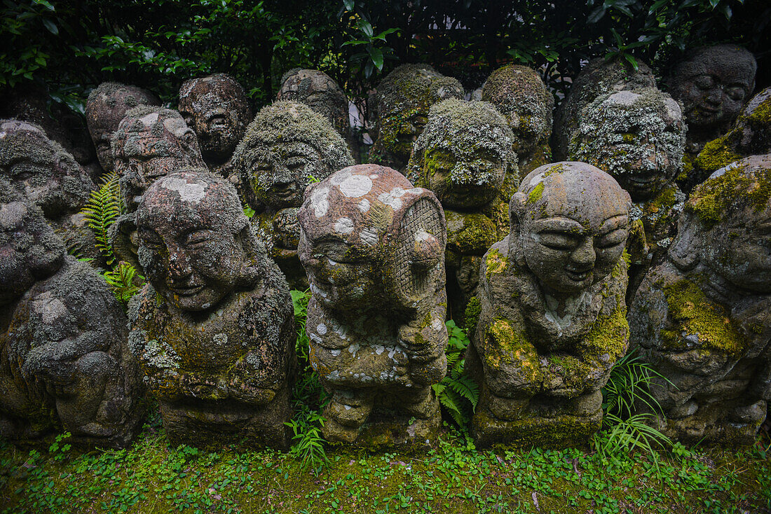 Der buddhistische Tempel Otagi Nenbutsu-ji im Stadtviertel Arashiyama in Kyoto, Japan