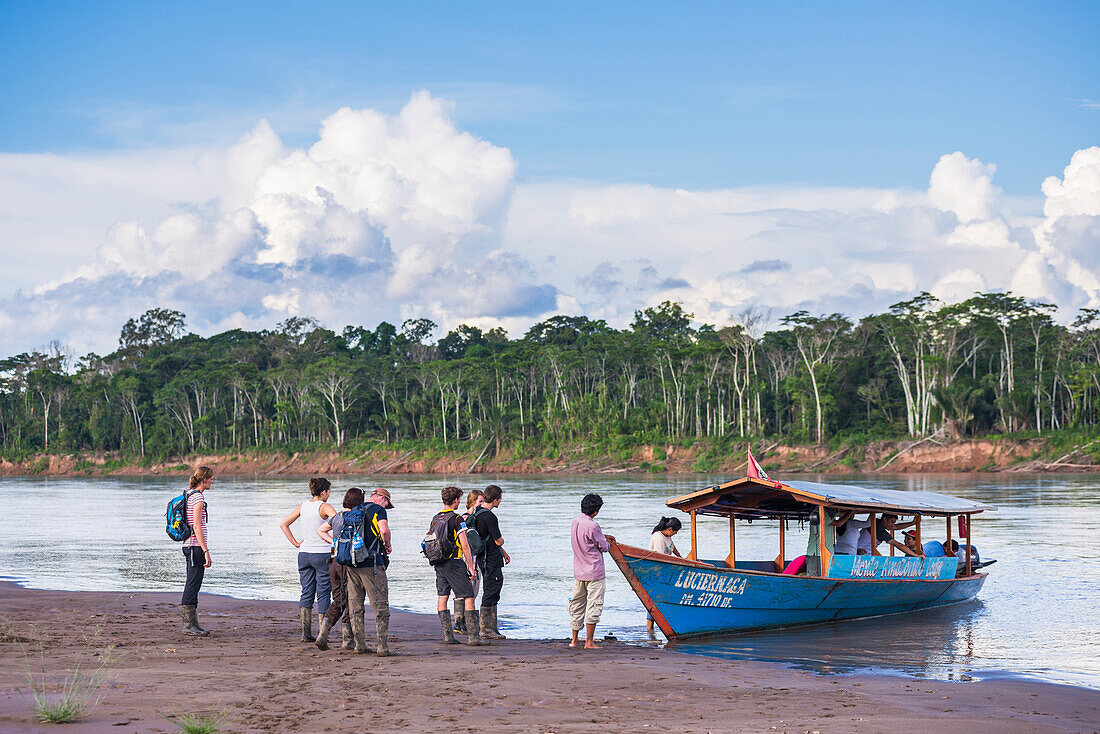 Boat trip on Monkey Island (Isla de los … – License image – 13844484 ...