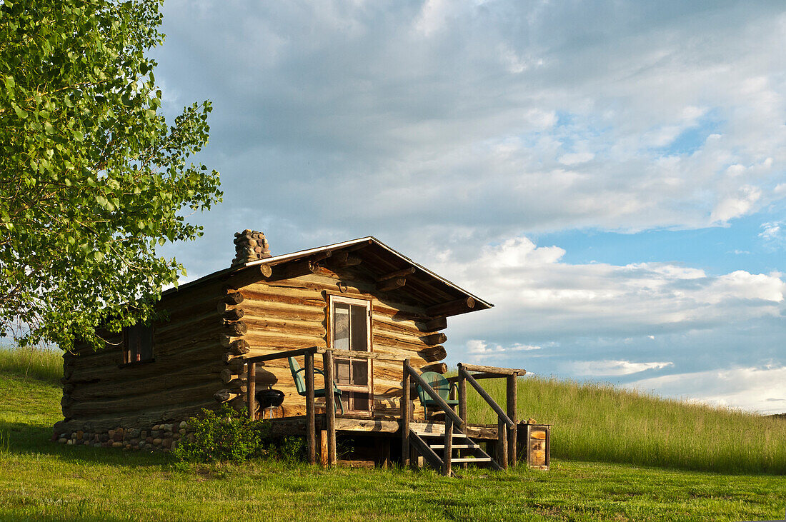 Virgelle Mercantile guest cabin; Virgelle, Montana.