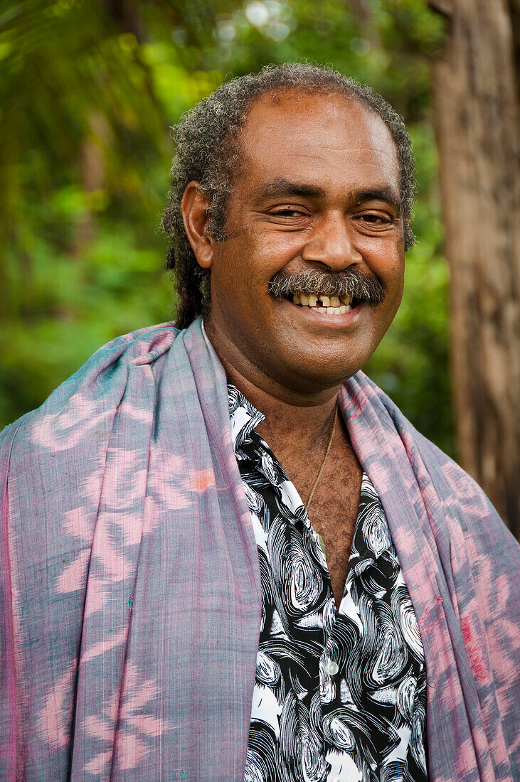 Tui Talili von Bulou's Eco Lodge, Dorf Navala, Insel Viti Levu, Fidschi.